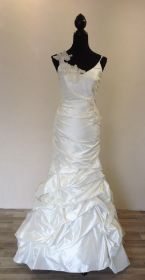 38 Linea € 495.JPG